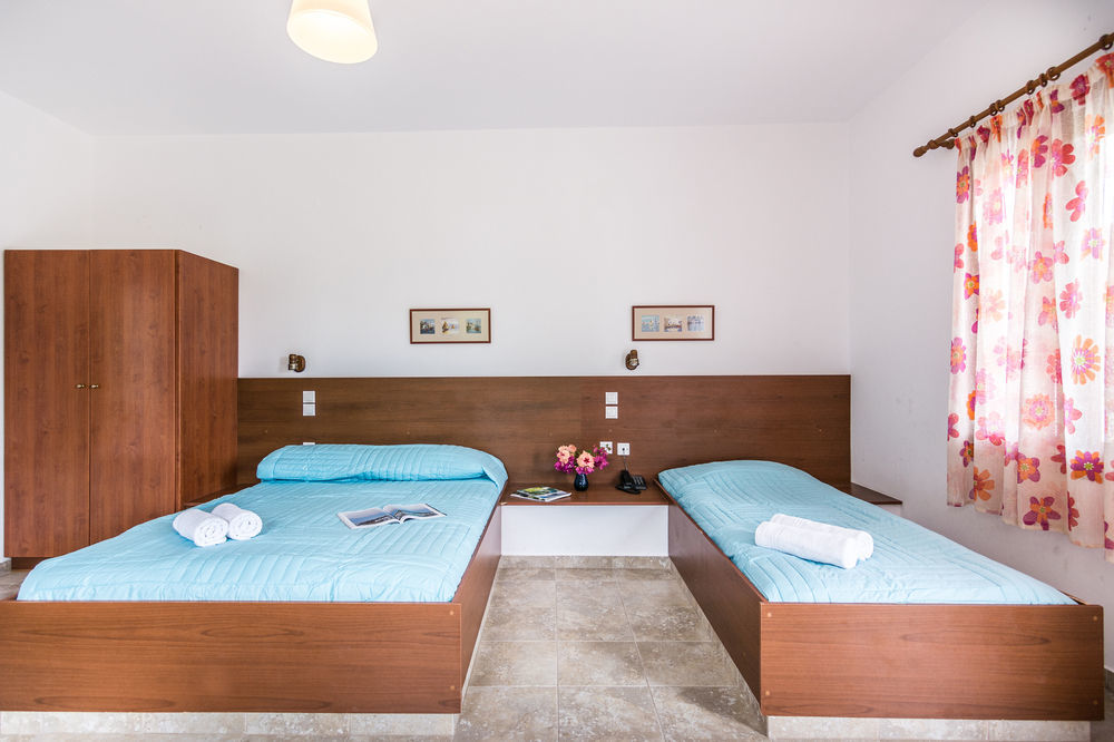 Hotel Angela Skyros Exterior foto